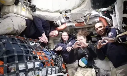 Tripulación de Artemis II verá un eclipse solar total durante el sobrevuelo lunar