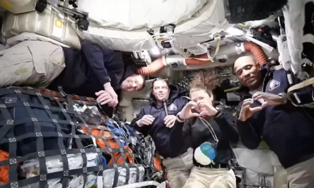 Tripulación de Artemis II verá un eclipse solar total durante el sobrevuelo lunar