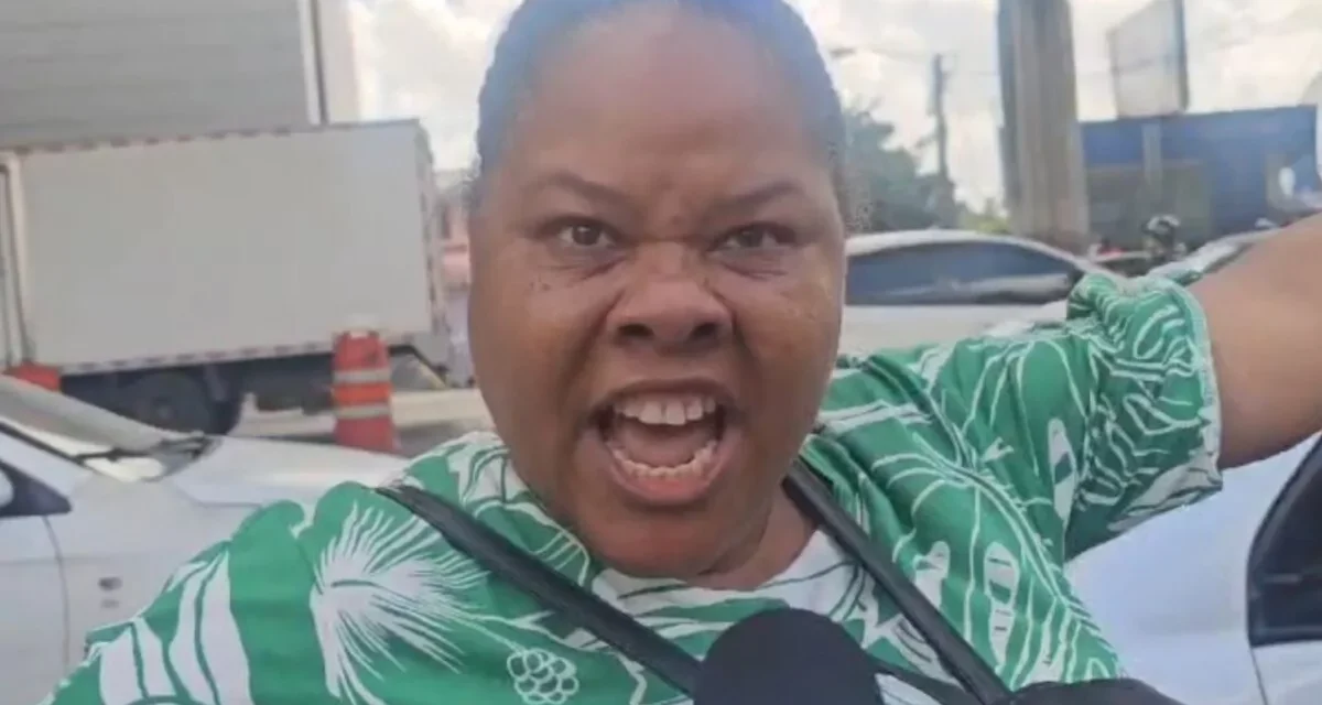 Usuaria exige destitución por falla en el Metro: “Gasté 800 pesos en un taxi”