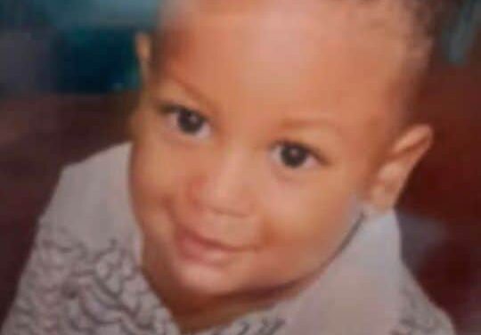 Un niño de un año muere ahogado en canal de riego en La Vega