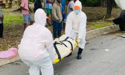 Dos muertos y tres heridos en accidente de tránsito en comunidad de El Papayo de El Factor