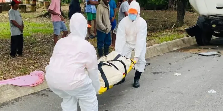 Dos muertos y tres heridos en accidente de tránsito en comunidad de El Papayo de El Factor
