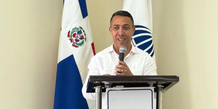 Distrito Educativo 14-01 declara no laborable el lunes 13 de abril para docentes del sector público