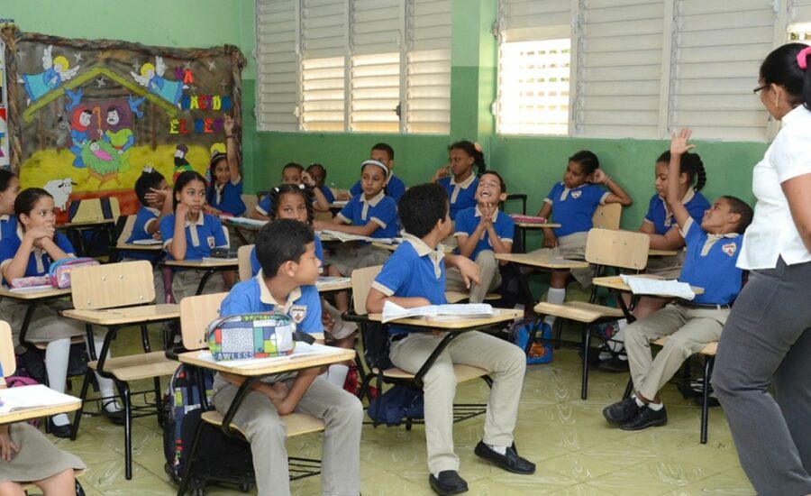 Consultas reforma educativa iniciarán este 16 de mayo