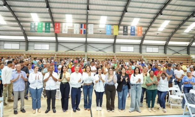 Supérate fortalece protección social en las provincias Duarte y Hermanas Mirabal con apoyo a más de 69 mil familias