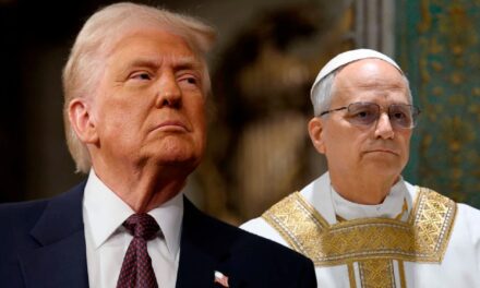 Trump vuelve criticar al Papa por su postura respecto a Irán