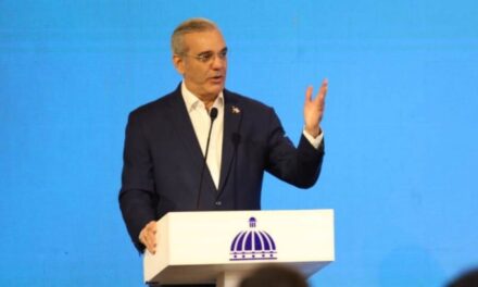 Abinader expresa solidaridad con Venezuela tras devastador terremoto