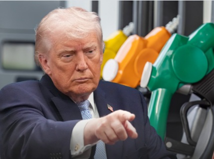 Trump exige bajar precio de la gasolina a 2.50 dólares galón