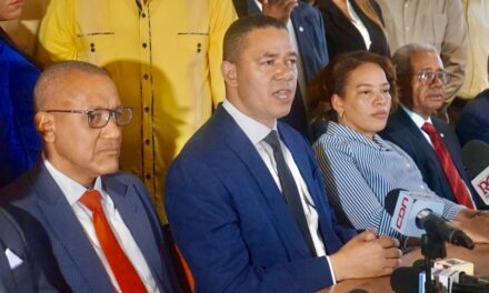 Jhonny Aristy exige convocatoria inmediata para integrar la Comisión Nacional Electoral del Colegio de Abogados.