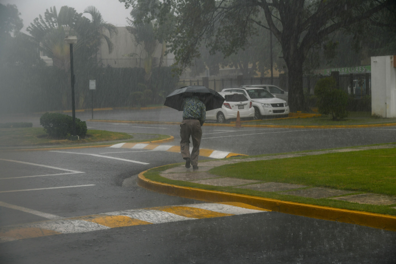 Vaguada y onda tropical provocarán aguaceros fuertes este miércoles 08 de Julio