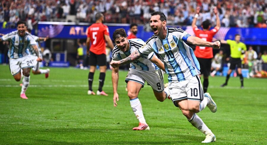 Argentina vence Egipto y jugará 4tos. con Suiza