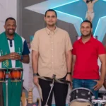 Stalin Vásquez entrega instrumentos musicales para formación gratuita de niños y jóvenes en Nagua