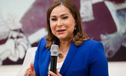 «A los pobres no se les da demasiado, se les restituyen derechos», Mayra Jiménez defiende bonos estatales