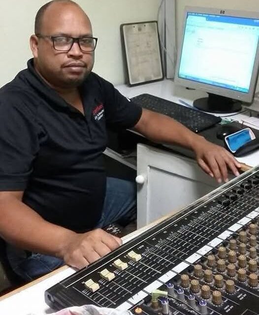 Fallece Locutor Orlando Salazar en Nagua