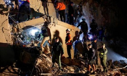 VENEZUELA: Rescatan a familia tras 12 días bajo los escombros