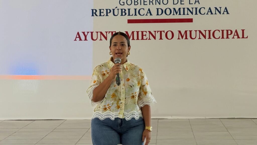 EN EL AYUNTAMIENTO DE NAGUA, REALIZAN SESIÓN DE SEGUIMIENTO AL PROYECTO DE PLAN ESTRATÉGICO DE DESARROLLO DE MARIA TRINIDAD SÁNCHEZ.