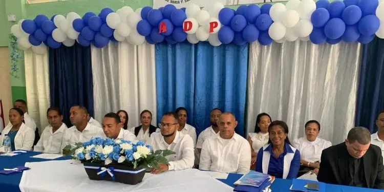 ADP El Factor convoca a docentes a concentración frente al Distrito Educativo 14-06 este jueves