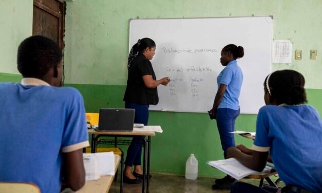Profesores denuncian amenazas y pérdida de autoridad en las aulas