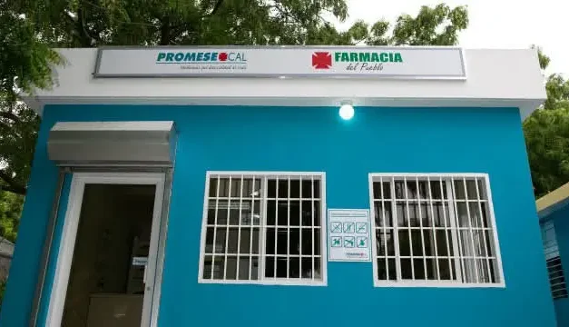 Propietaria inicia desalojo de local ocupado por farmacia de PROMESE/CAL en Cabrera