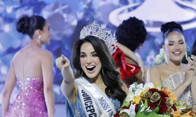 Melissa Núñez se corona como Miss República Dominicana Universo 2026