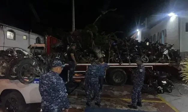 Policía retiene 45 motocicletas en operativos contra carreras clandestinas en Cabrera y Río San Juan