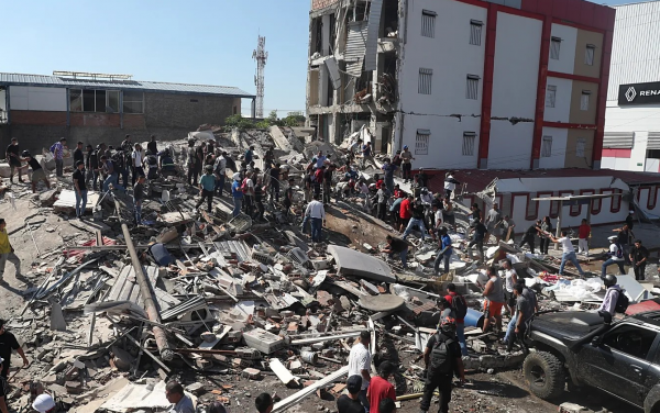 COLOMBIA: Reportan al menos 21 muertos tras fuerte sismo 7,4