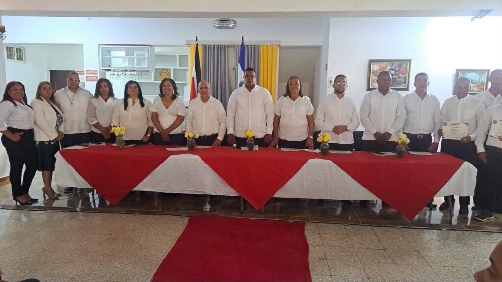 Juramentan nueva directiva de la Federación de Juntas de Vecinos de Nagua