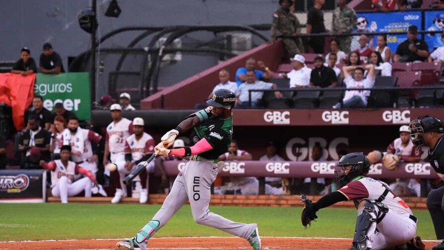 Estrellas vencen a Gigantes y escalan al primer lugar de la tabla de posiciones