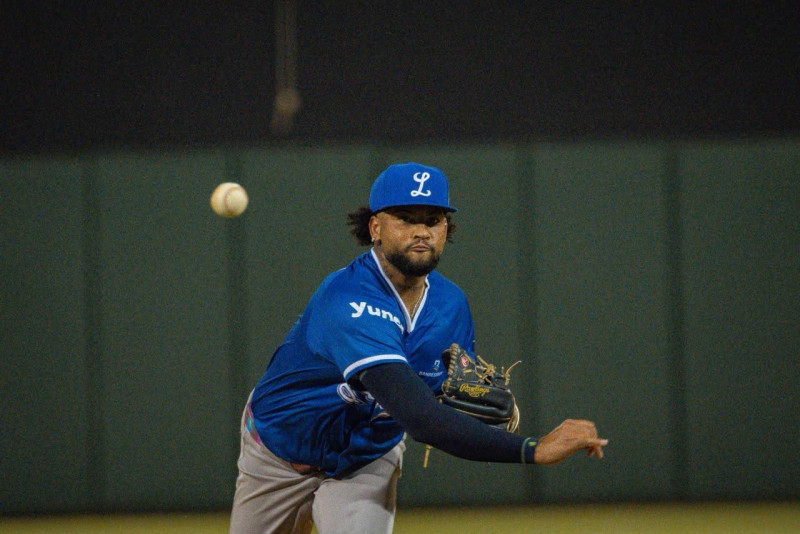 ¡Histórico! El Licey deja sin hit a los Toros